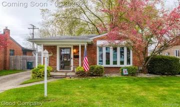 property for sale in 1955 Catalpa Dr