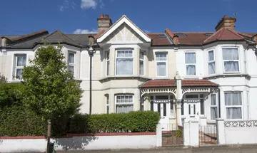 3 bedroom terraced house for sale in Totterdown Street, London, SW17
