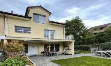 House to Buy in Kirchberg (SG): Zu verkaufen grosszügiges...