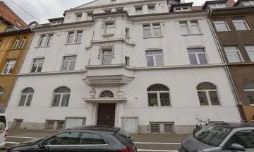 KUNZE: Provisionsfrei: Sanierungsbedürftige Altbauwohnung in zentraler Lage von Hannover-List
