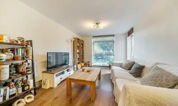 1 bedroom flat for sale in Willow Tree Close, Earlsfield, SW18