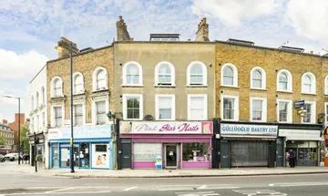 1 bedroom flat for sale in Lower Clapton Road, Clapton, E5