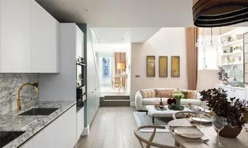 2 bedroom apartment for sale in Shaftesbury Villas, Allen Street, Kensington, W8