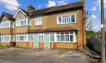 3 bedroom end of terrace house for sale in Carlton Crescent, Sutton, SM3