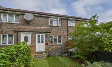 2 bedroom end of terrace house for sale in Bowers Walk, EPC, Beckton, London, E6