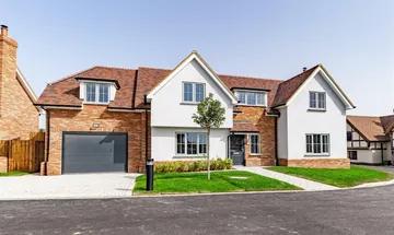 4 bedroom detached house for sale in Lippitts Hill, High Beach, Loughton, IG10