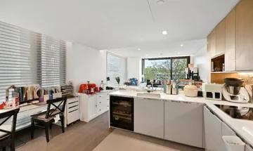 1 bedroom apartment for sale in Casson Square, London, SE1