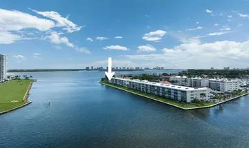 property for sale in 28 Yacht Club Dr Apt 109