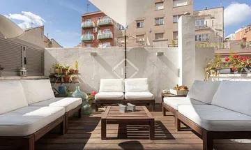 Venta de casa en Sant Gervasi - La Bonanova de 5 habitaciones con terraza y aire acondicionado