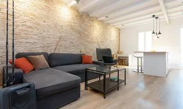 Venta de piso en Sant Pere, Santa Caterina i la Ribera de 2 habitaciones con aire acondicionado y calefacción