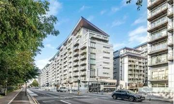 Studio apartment for sale in Apartment 27, Hawker Building, 350 Queenstown, London, SW11 8AE, SW11