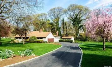 property for sale in 192 Flower Hill Rd
