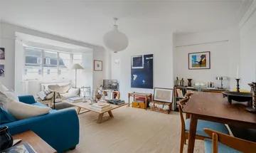 2 bedroom apartment for sale in Corner Fielde, Streatham Hill, London, SW2