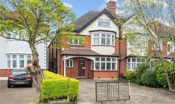 4 bedroom semi-detached house for sale in Woodbourne Avenue, London, SW16