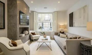 3 bedroom flat for sale in Cadogan Street, Chelsea, SW3