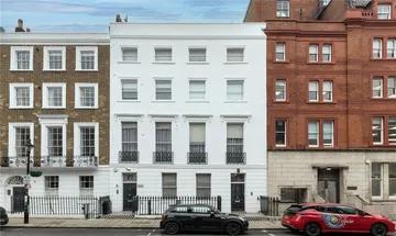 2 bedroom flat for sale in Manchester Street, Marylebone, London, W1U