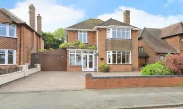 3 bedroom detached house for sale in Springfield Road, Bilston, WV14
