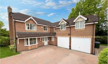 5 bedroom detached house for sale in Heath Green Way, Coventry, CV4