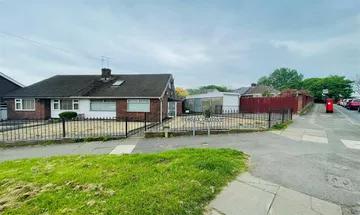 2 bedroom semi-detached bungalow for sale in Yewdale Crescent, Potters Green, Coventry, CV2