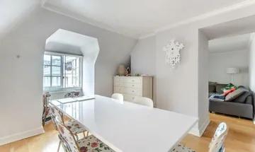 1 bedroom flat for sale in Maiden Lane, Covent Garden, London, WC2E