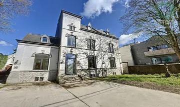 Mansion for sale in Courcelles