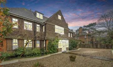 5 bedroom detached house for sale in Augustus Road, Southfields, London, SW19