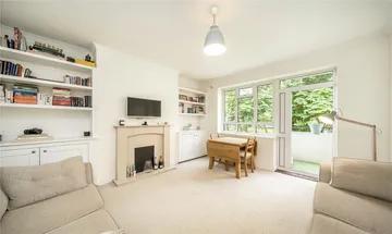 2 bedroom apartment for sale in Weir Road, London, SW12