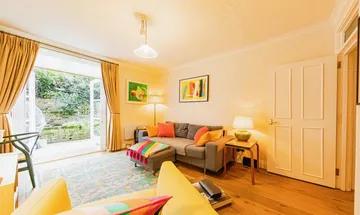1 bedroom flat for sale in Porchester Square, London, W2