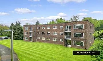 2 bedroom apartment for sale in Malcolm Way, Wanstead, E11