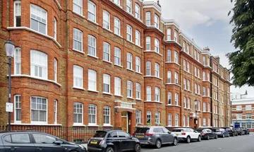 3 bedroom flat for sale in Abingdon Mansions, Pater Street, London, W8