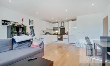 1 bedroom apartment for sale in Sovereign Tower,  London, E16