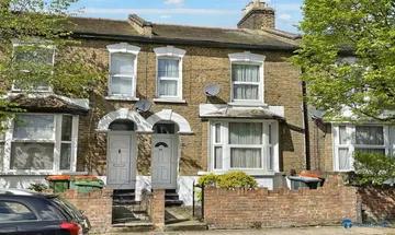 3 bedroom terraced house for sale in West Road, London, E15