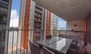 1 bedroom apartment for sale in 13 Western Gateway, London, E16