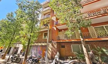Piso en venta en Sant Gervasi - Galvany de 3 habitaciones con terraza y balcón