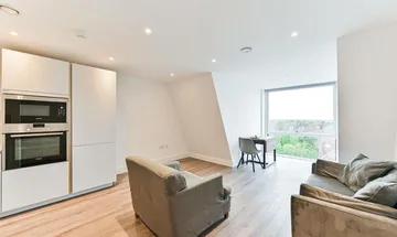 1 bedroom flat for sale in Gaumont Place, Streatham Hill, London, SW2