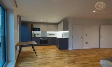 1 bedroom flat for sale in York Road, London, SW11