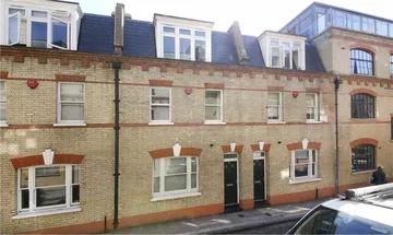 3 bedroom terraced house for sale in Rampart Street, London, E1