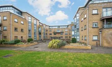 2 bedroom apartment for sale in Lanherne House, The Downs, Wimbledon, SW20