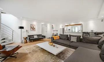 3 bedroom flat for sale in Copenhagen Street, Islington, N1