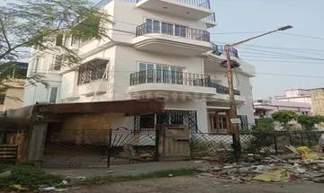 5 BHK Independent House