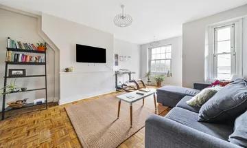 2 bedroom flat for sale in Vauxhall Street, London, SE11